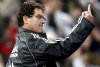 Fabio Capello finger-thumb-500x335-980.jpg