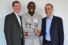 Muamba-feliz-de-salir-del-hosp_54284840286_54115221152_960_640.jpg