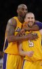 Kobe-Bryant-y-Steve-Blake-de-L_54293783318_54115221157_400_640.jpg