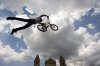 Un-joven-practica-BMX-durante-_54301422444_54115221152_960_640.jpg