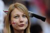 Una-aficionada-inglesa-con-un-_54310621106_54115221154_600_396.jpg