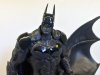 batman-arkham-knight-batman-statue-04.jpg
