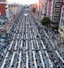 A-Very-Long-Iftar-Party-In-Istanbul-Turkey87878002_201661263151.jpg